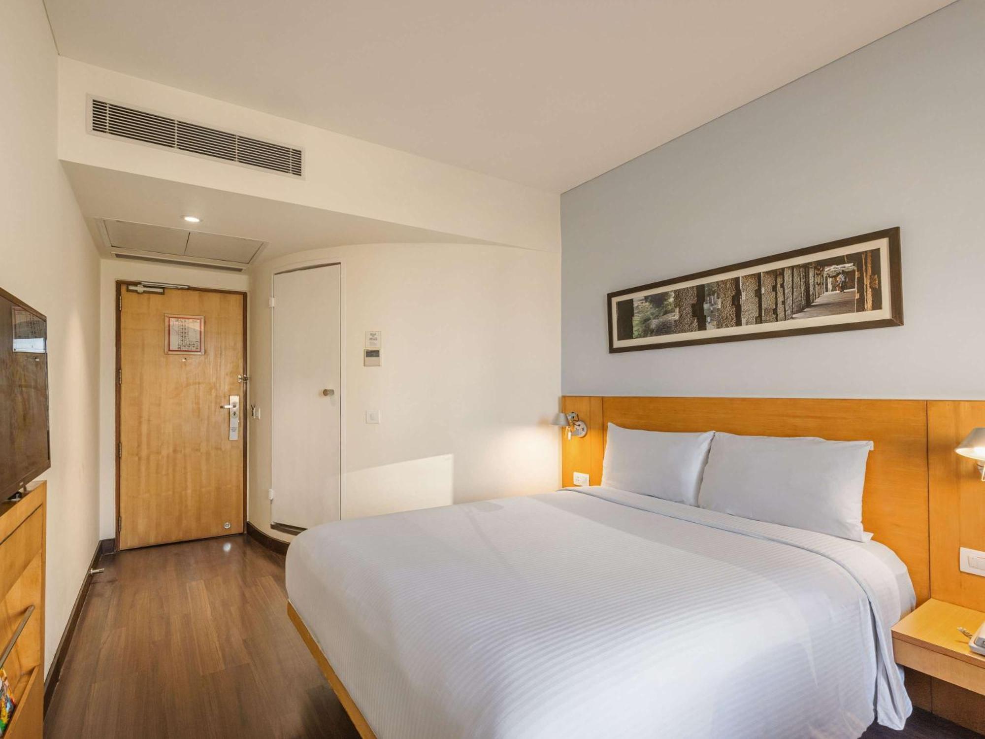 Hotel Ibis Chennai Sipcot - An Accor Brand Extérieur photo
